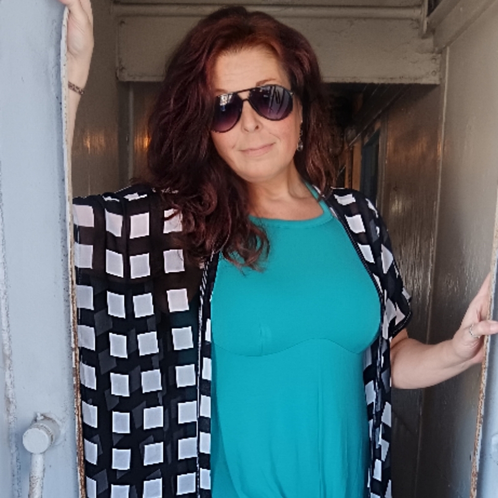 Meet your Posher, Wendy